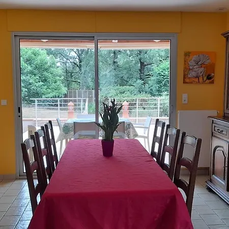Holiday home Maison 4 Sur Terrain Clos 1000 M Quartier Calme Albi