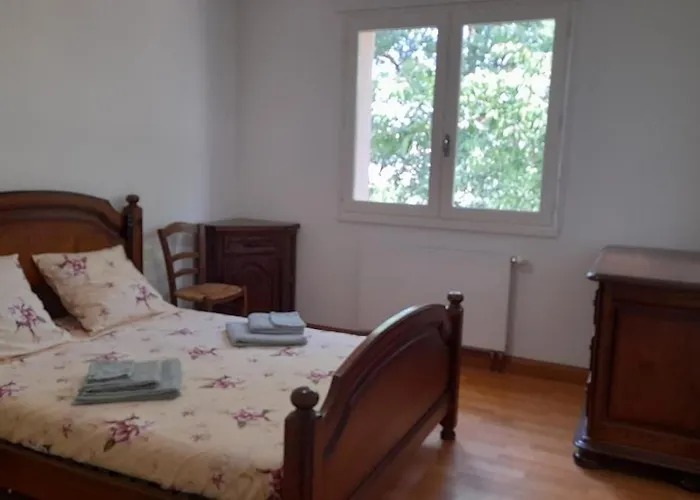 Feriehus Maison 4 Sur Terrain Clos 1000 M Quartier Calme